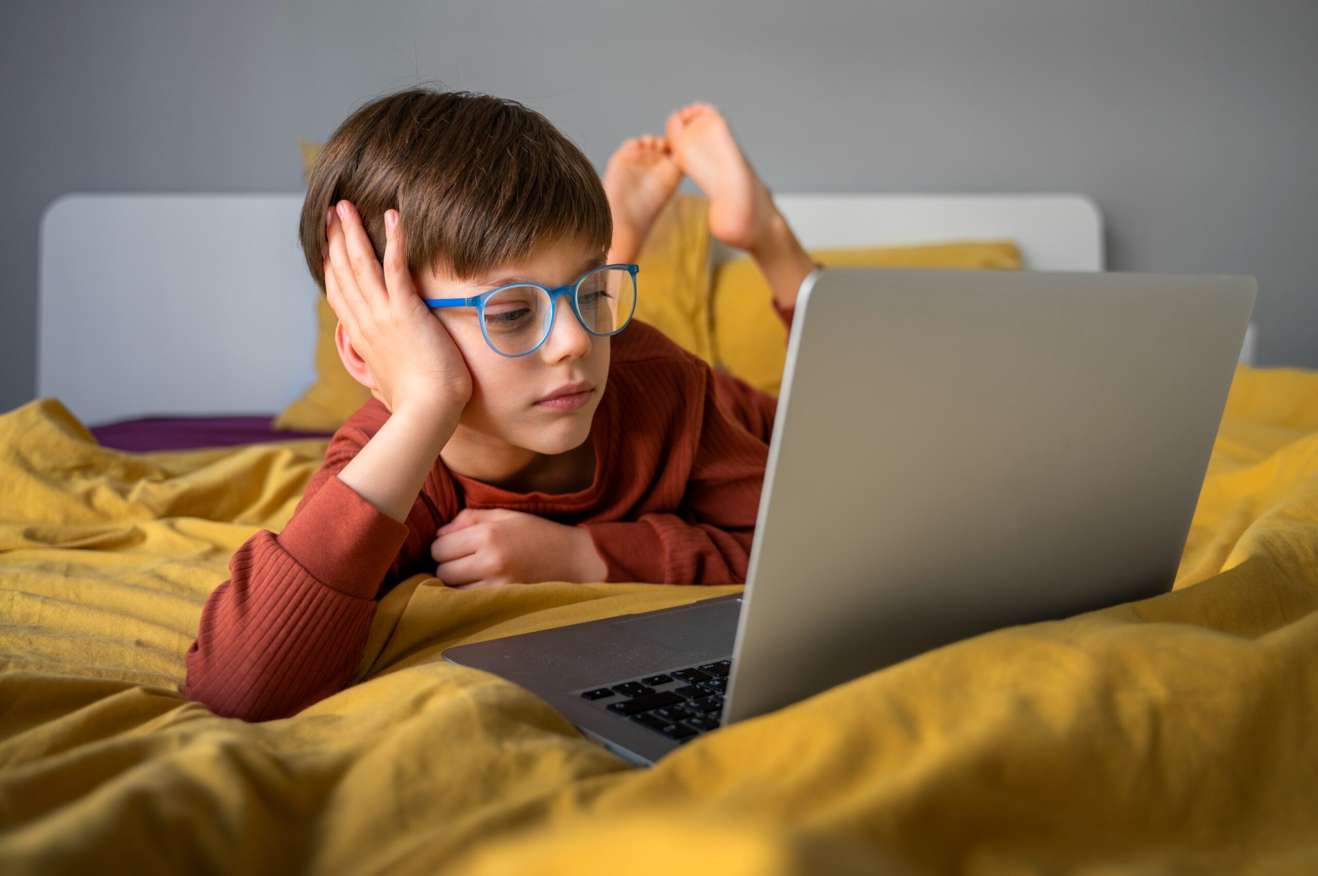 How excessive screen time is affecting your child’s brain