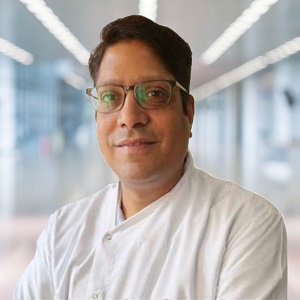 Dr Nitin Sharma