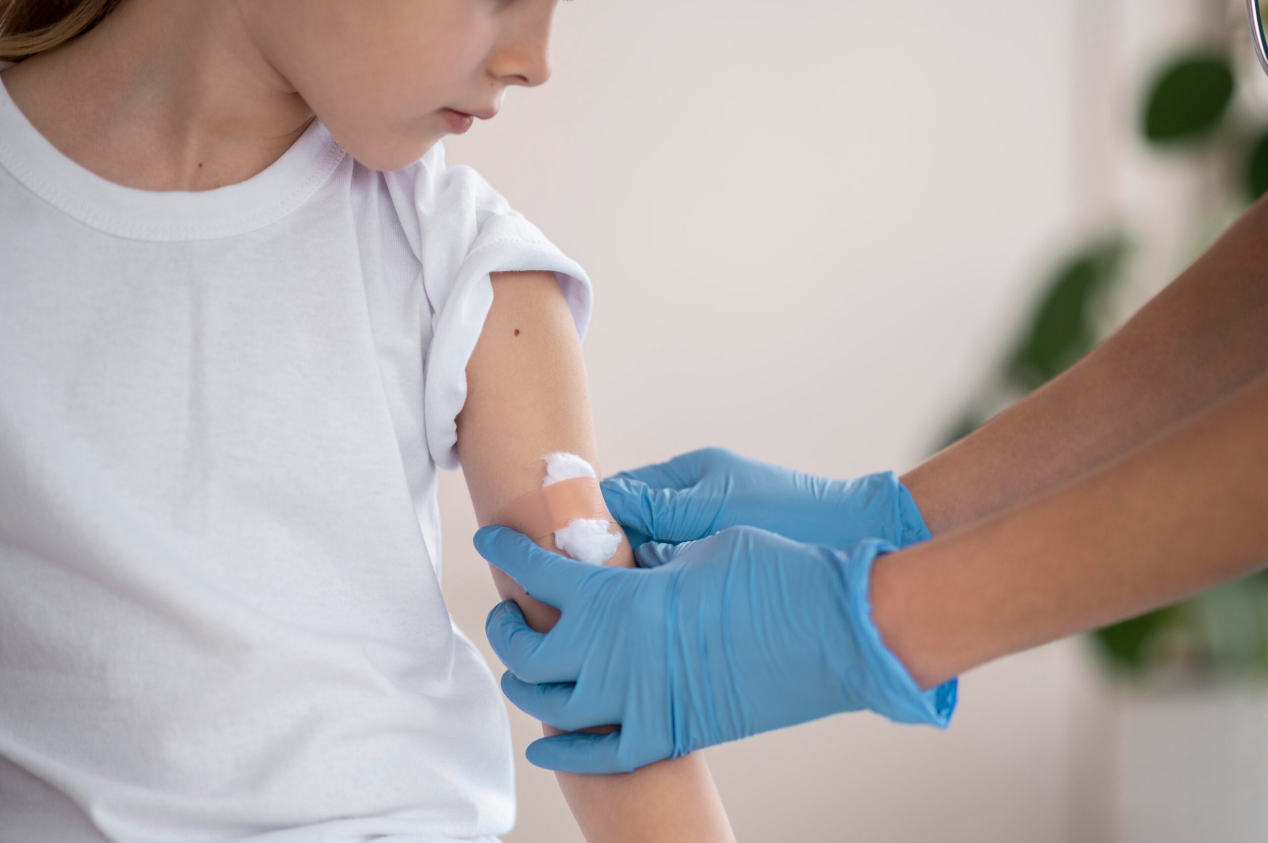 Is It Safe to Bathe Baby After Vaccination